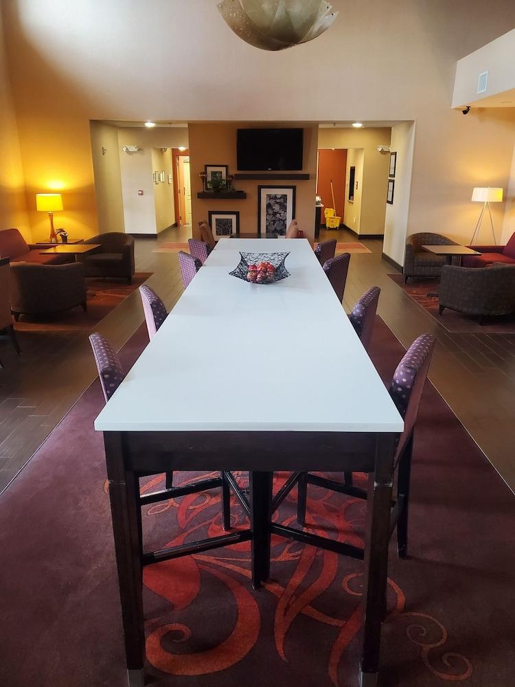 Hampton Inn & Suites Jamestown Εξωτερικό φωτογραφία